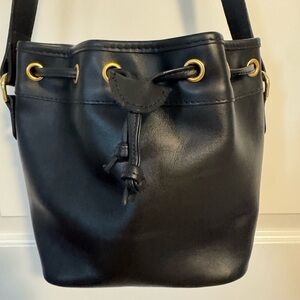Elegant Black Shoulder Bag